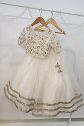 White mogra lehenga set